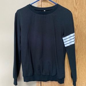 Black sweatshirt